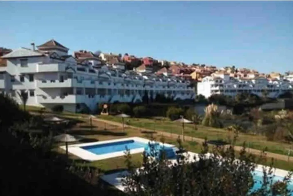 Sea Views Near Beach/Golfcourse With Exterior Hot Tub Alcaidesa Spain