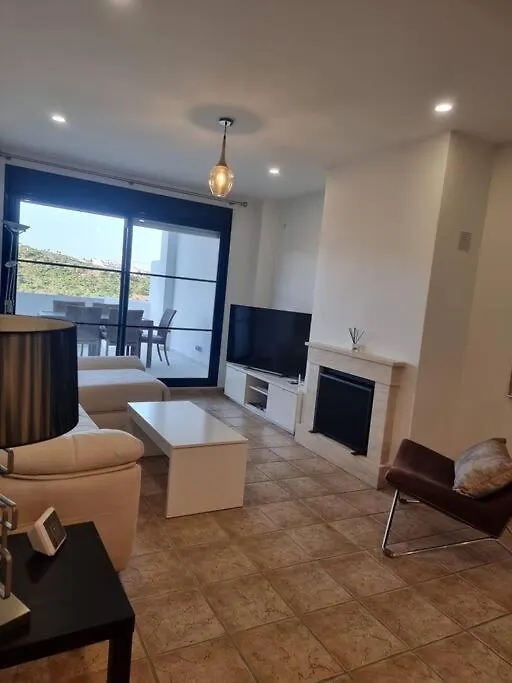 Sea Views Near Beach/Golfcourse With Exterior Hot Tub Alcaidesa Apartment